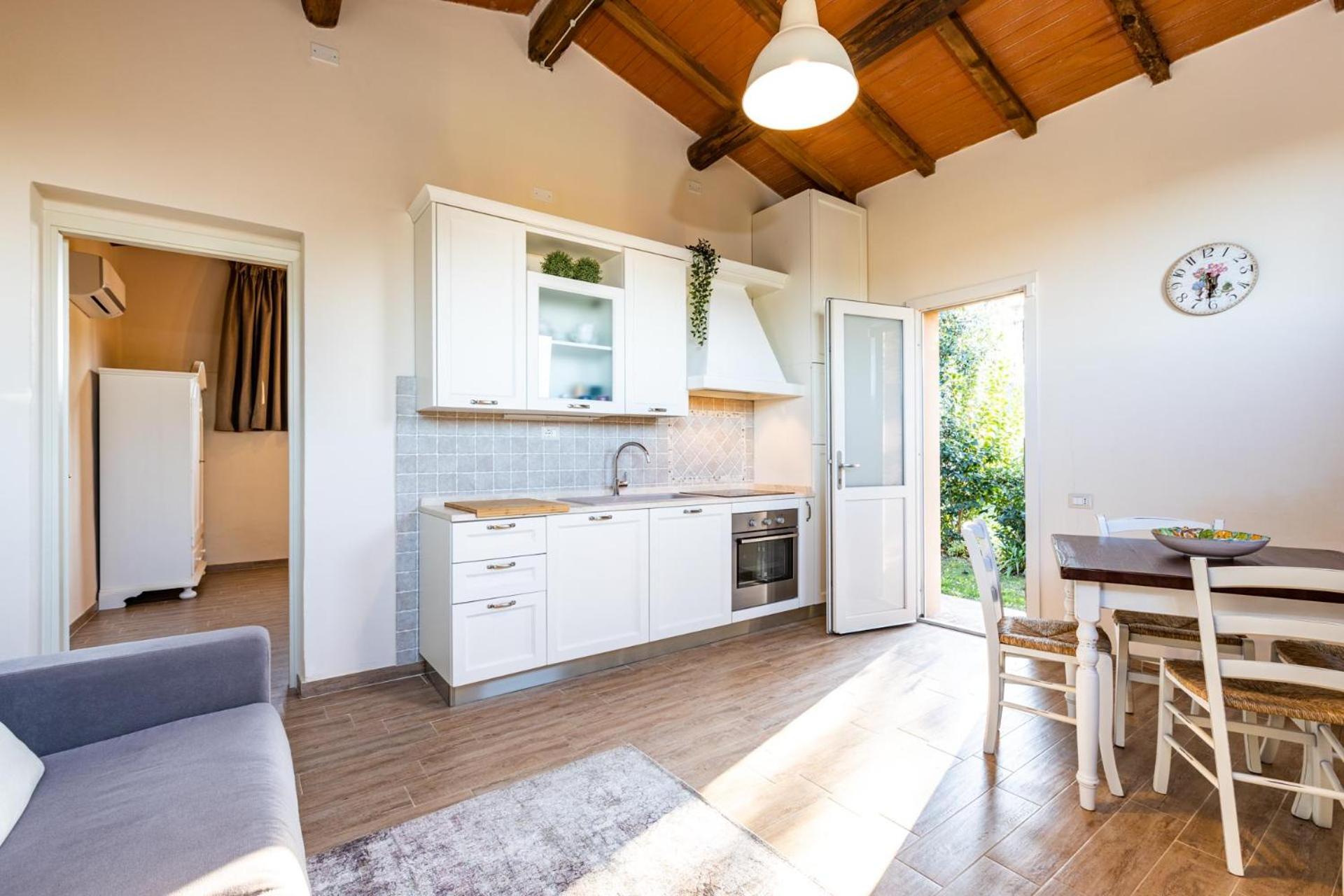 Gorgeous Villa Peccioli, With Private Pool, Ac, Wifi Legoli Экстерьер фото